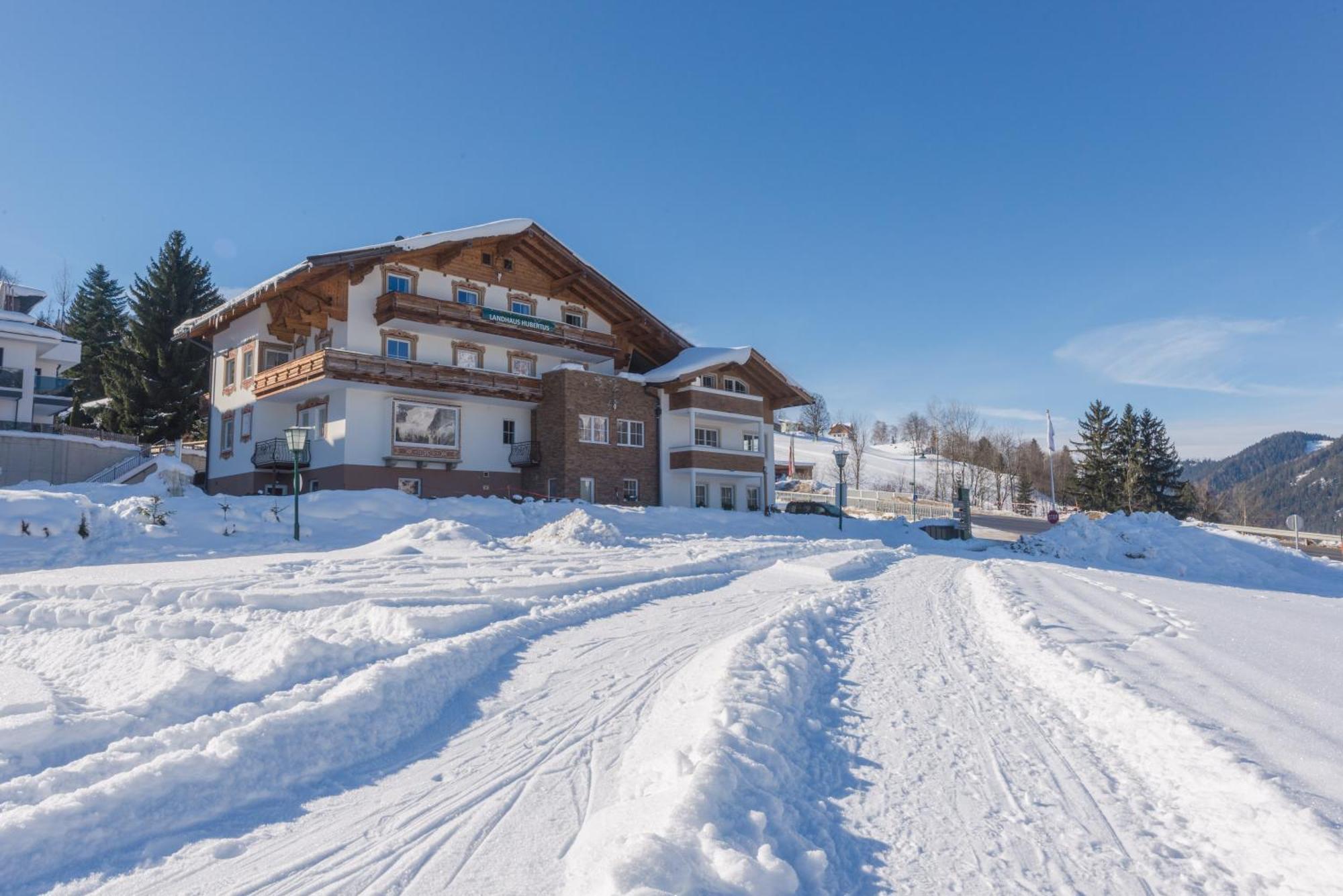 Апарт готель Landhaus Hubertus Wellness & Breakfast Шладмінг Екстер'єр фото